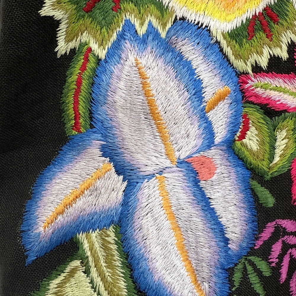 Vintage Collection Heavily Embroidered Cotton Top XL Retail $278 - Picture 3 of 11